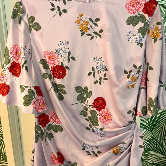 KEEPSAKE The Label Lilac Pretty One Floral Flutter Sleeve Dress Medium - Picture 4 of 10